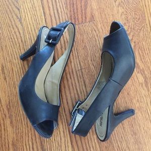 Kenneth Cole Reaction Heels